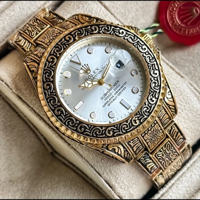 Picture of Stainless Steel Watch Gold Chain For Men Stylish Watch For Men