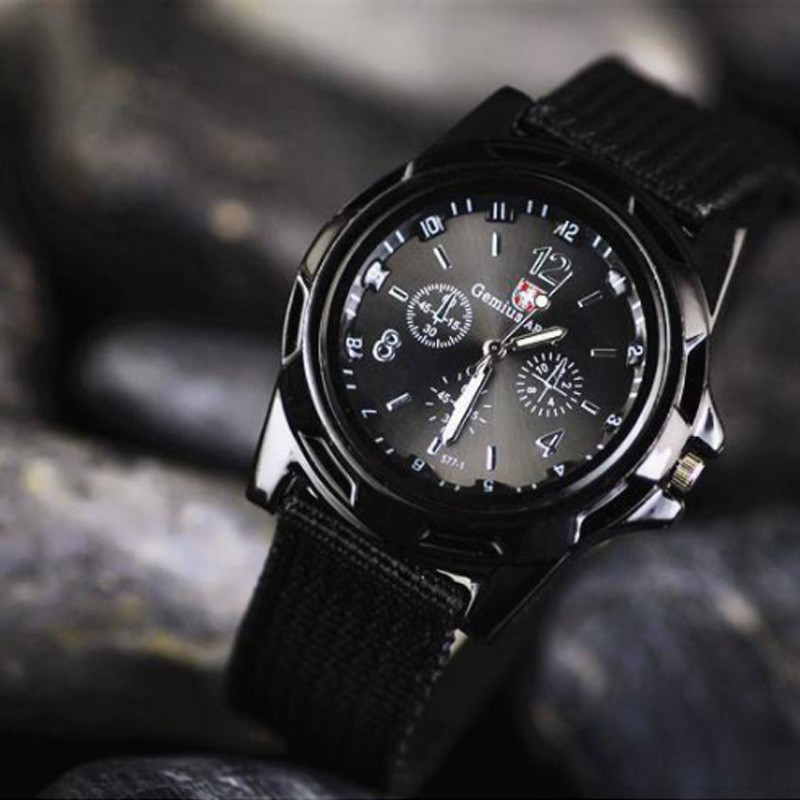 Picture of Fabric Canvas Strap Casual Cool Sport Round Dial WristWatch for men