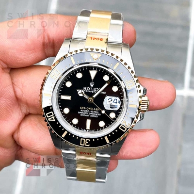 Picture of Luxurious stainless steel wrist matte watch for men