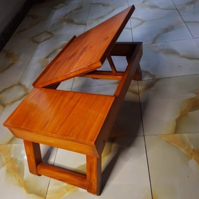Picture of Portable And Folding Table – Lightweight & Compact