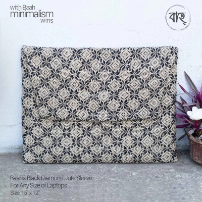Picture of Baah's Black Diamond Jute Sleeve For Any Size of Laptops