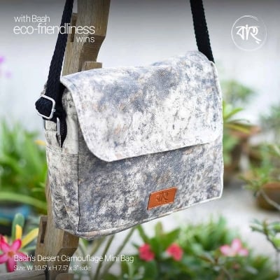 Picture of Baah's Desert Camouflage Mini Bag-10 Inch-Camouflage