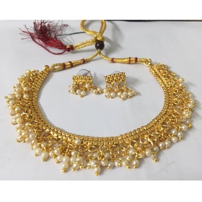 Picture of Indian Hand Crafting Necklace Jewellery Set for Women - Gold