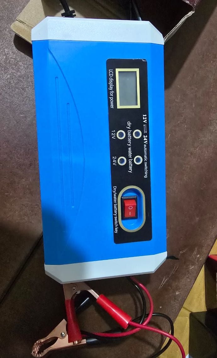 Picture of 12v & 24v Digital Battery Charger 10A- 10A Automatic Battery Charger for wet dry lead-acid battery Smart Charge