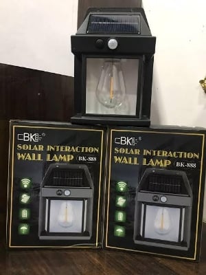Picture of Solar Interaction Wall Lamp - Black