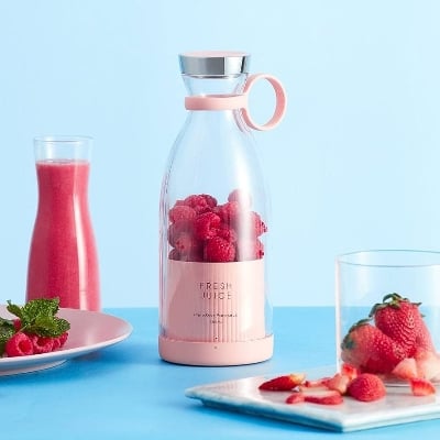 Picture of Electric Juicer Machine | Juicer Mini Blender | Mini Portable Blender Mixer Smoothie | Bottle Juicer Blender | Shake Maker Juice Mixer | Fruit Juicer For Sports Travel And Outdoors (Multicolor) - Multicolor
