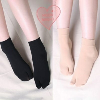 Picture of Two Finger winter Socks Japanese Style Socks black and skin colour 1 pair