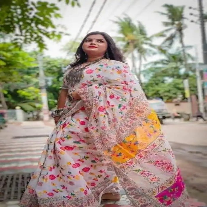 Picture of Half Silk Elegance Afsan Screen Print Saree for Women With Blouse Piece Fashionable and Comfortable - Suitable for Any Season - White - Int: One size