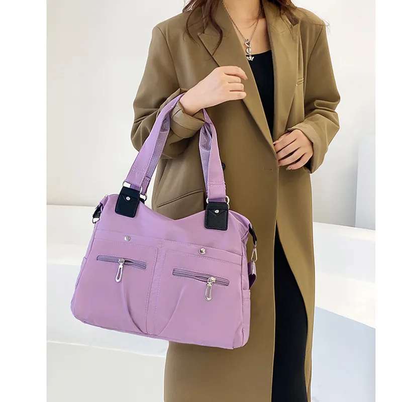 Picture of Women Oxford Handbag Nylon Large Capacity Ladies Commuter Canvas Bag Korean Female Traval Casual Shoulder Bag Luxury Handbag - Int: One size