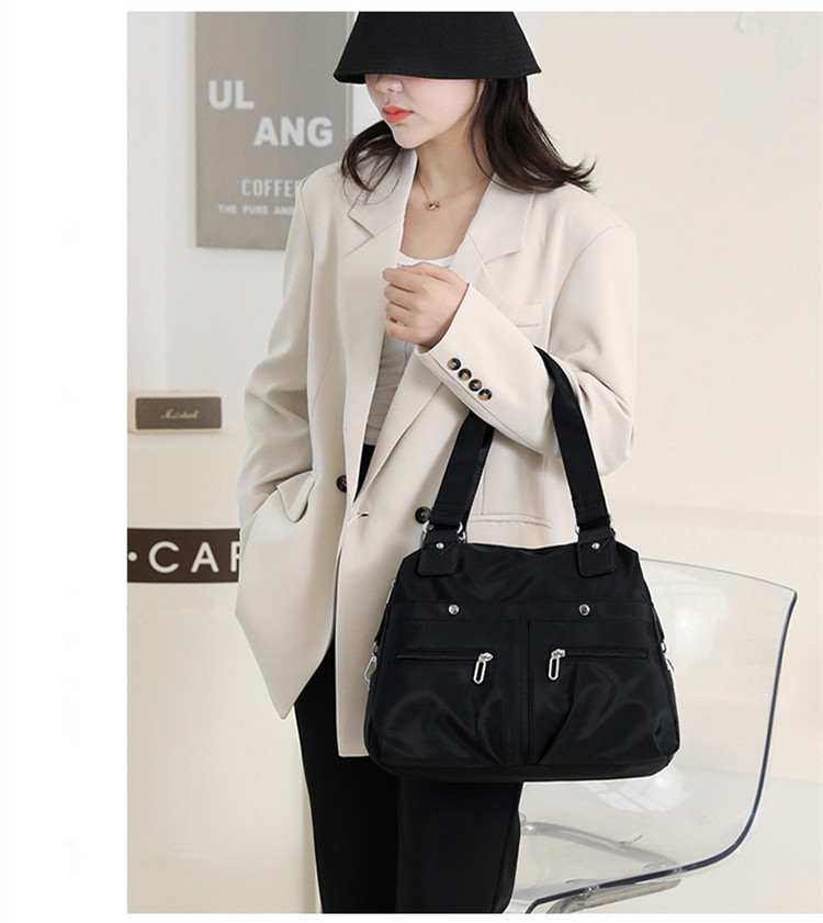 Picture of Women Oxford Handbag Nylon Large Capacity Ladies Commuter Canvas Bag Korean Female Traval Casual Shoulder Bag Luxury Handbag - Int: One size