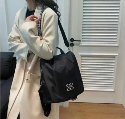 Picture of Women Large Capacity Outdoor Tote Bag ( Black ) - Black - Int: One size