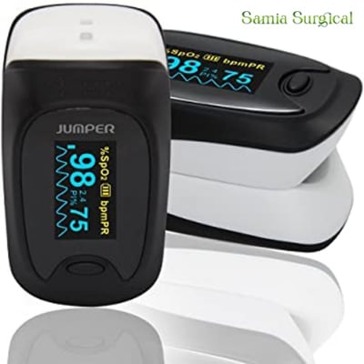 Picture of Jumper 500D (OLED Version) Fingertip Pulse Oximeter - Hand