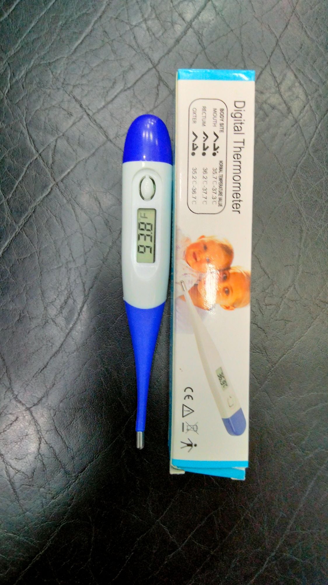 Picture of Heartman Waterproof Flexible Tip Digital Thermometer