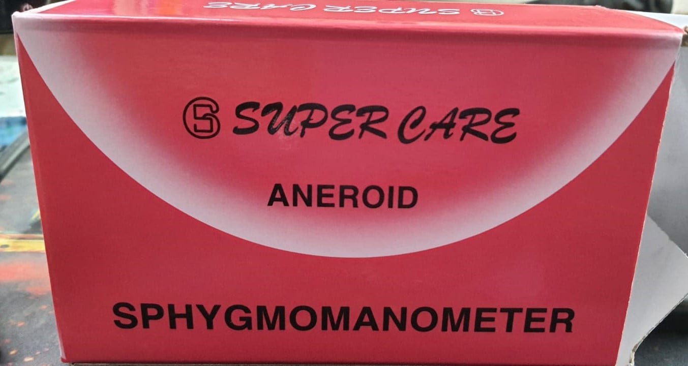 Picture of Analog Blood Pressure Machine & Stethoscope Set