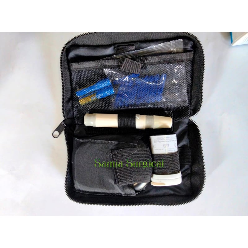 Picture of Insight Blood Glucose Monitoring System With 10pcs Strips - Hand