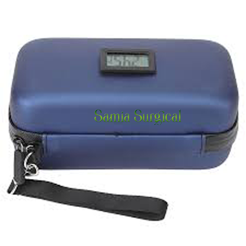 Picture of Insulin Cooler Travel Case Diabetic Medicine Carrying Bag with 2*200g Ice Packs Large Capacity Insulated Organizer Medication Cooler Bag for Insulin Pens (1pcs)