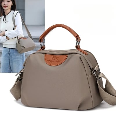 Picture of New Nylon Cloth Simple Crossbody Bag for Women 2026 Lightweight and Versatile Large Capacity Shoulder Bag Handbag