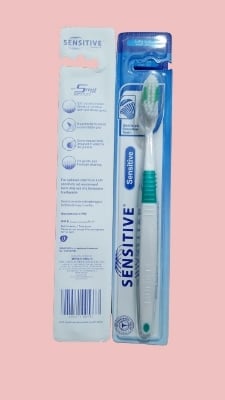 Picture of Tooth Brush good quality Tooth Brush-1 pcs-Multicolor