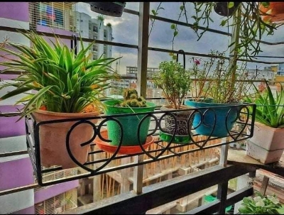 Picture of Planter Stand Flower Pot Stand For Balcony Living Room Outdoor Indoor Grill Rack-26 X 8 X 4 inches-Multicolor