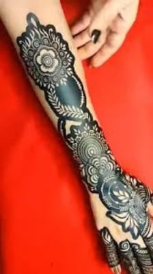 Picture of Henna sticker simple design for hand stencils 1pair (Randomly) - Black