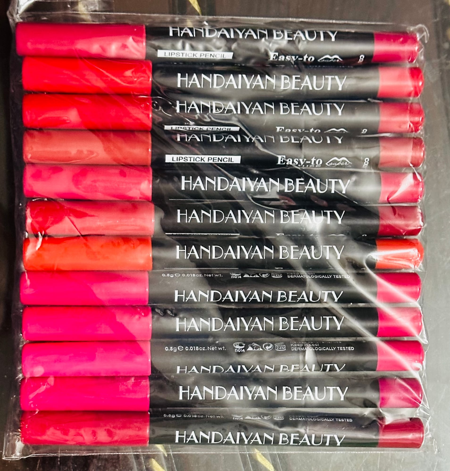 Picture of lipstick/lipliner pencil 12 piecs set