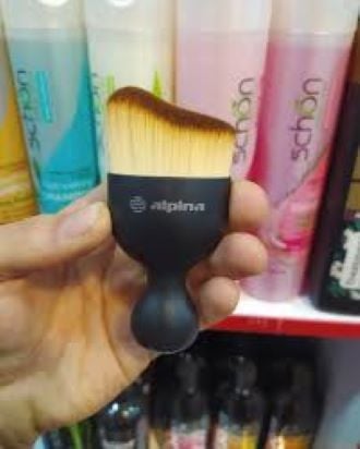 Picture of Alpina Beauty Care Makeup Brush-1Pc - Black