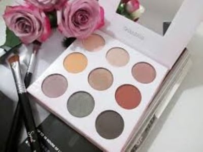 Picture of Chanlanya 9 Colors eyeshadow pallete Matte Eye shadow make up palette
