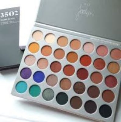 Picture of Morphe X Jaclyn Hill 35 Colors Eyeshadow Palette