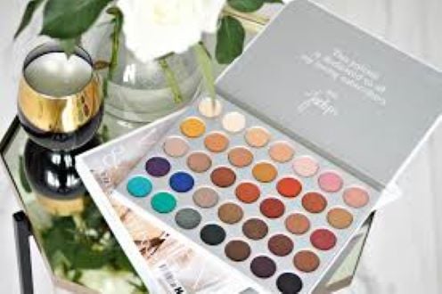 Picture of Morphe X Jaclyn Hill 35 Colors Eyeshadow Palette