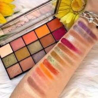 Picture of Huda  18 Color Eyeshadow Palettes