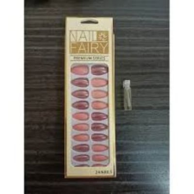 Picture of Artificial Fancy Glittery Nails For Girls.