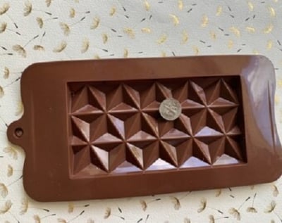 Picture of Dubai Chocolate Mould - Brown