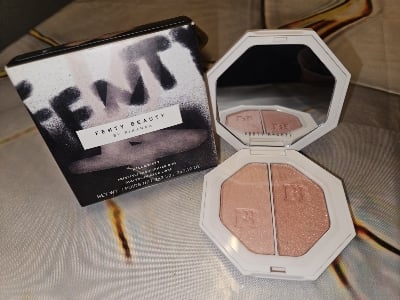 Picture of FENTY BEAUTY Highlighter Duo