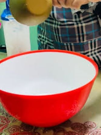 Picture of Mixing Bowl for Multi-Use - 8.5 inch Big SIZE - Red