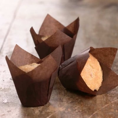 Picture of 50 Pieces Tulip Cupcake Liner Baking Cups Paper Cupcake and Muffin Baking Cups for Weddings and Birthday - Multicolor