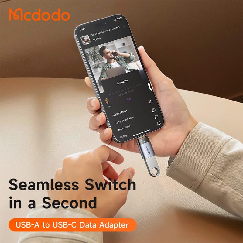 Picture of Mcdodo Port Luma USB-A 3.0 to USB-C Transfer Adapter with Indicator Lights and Lanyard OT-7400