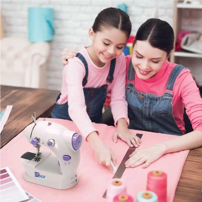 Picture of Sewing Machine
