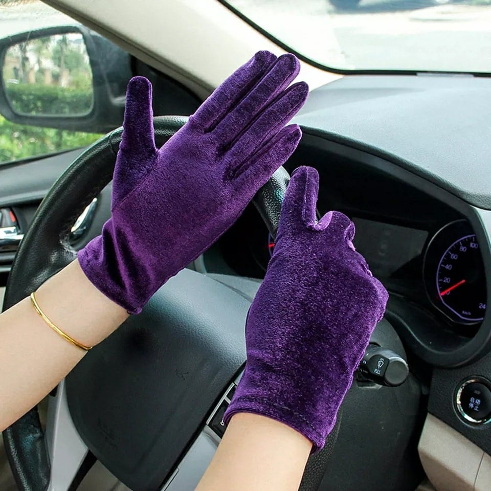 Picture of Super Stylish Velvet Hand Gloves For Women