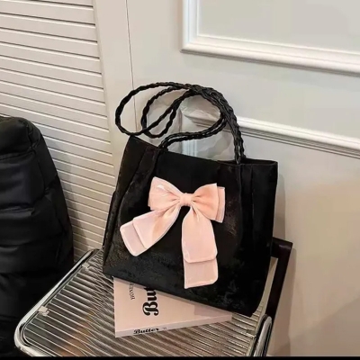 Picture of Women Fashion Shoulder Bag Chain Causal Square Crossbody Women Fashion Ladies Bag