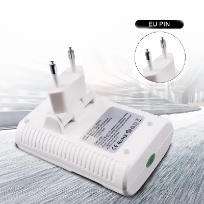 Picture of Multiple Power MP C802B Standard Charger 4 slots for AA AAA 9V Ni-mh Ni-cd Rechargeable Battery Silver