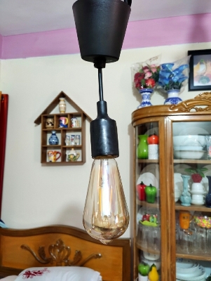 Picture of Mordern Hanging Holder With Filament Bulb ST64 4 Watt For Decorations Restaurant, Home, Party Center 1 Pcs Black