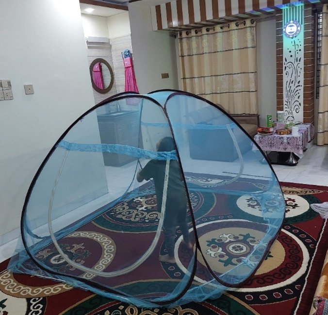 Picture of Double Bed Size Smart Automatic Mosquito net Self standing  