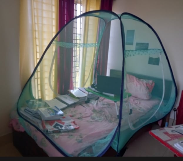 Picture of Double Bed Size Smart Automatic Mosquito net Self standing  