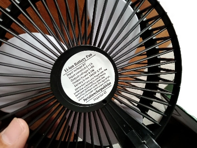 Picture of Study charge fan folding height adjustable speed fan China Rechargeable dask fan Multicolor 