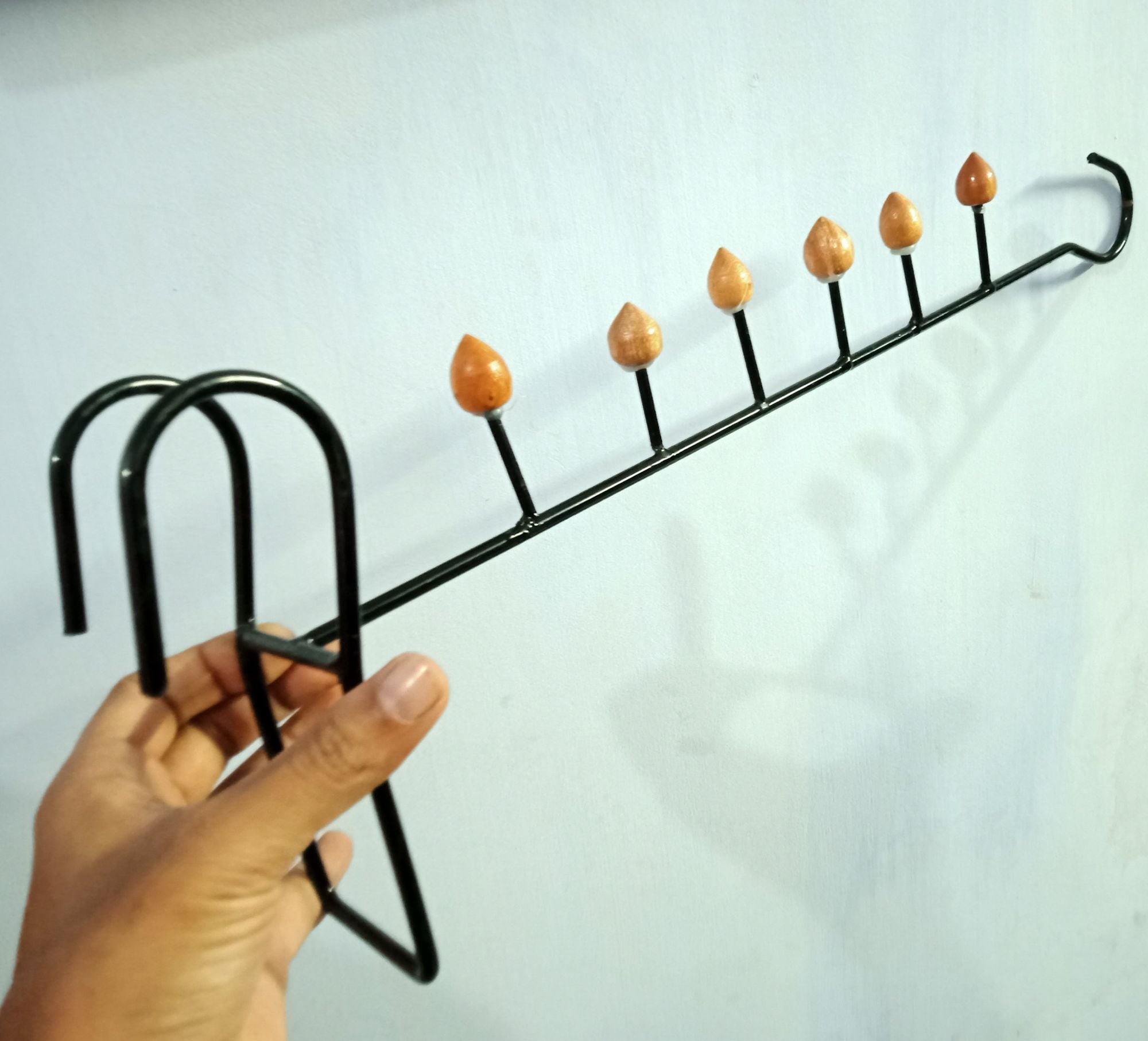 Picture of Metal Grill Cloth drying rack hanger Space saver Clothes hanger Black 