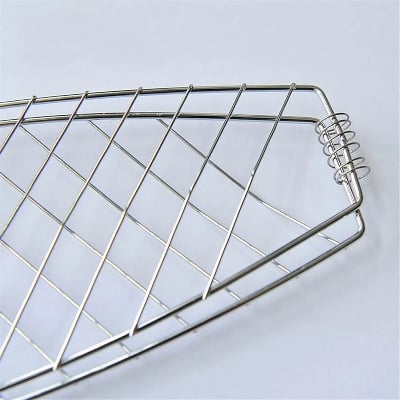 Picture of 1Pcs Fish Grill Basket, Folding Portable Stainless Steel Fish Grill Basket for Roasting Fish Silver 