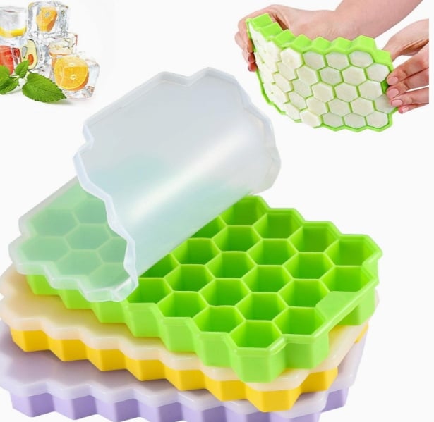 Picture of 1 Pcs Silicone Ice Cube Tray With Lid odourless, non-toxic Ice box Multicolor 