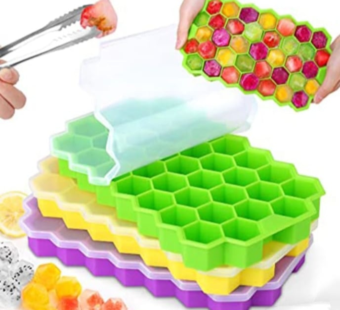 Picture of 1 Pcs Silicone Ice Cube Tray With Lid odourless, non-toxic Ice box Multicolor 