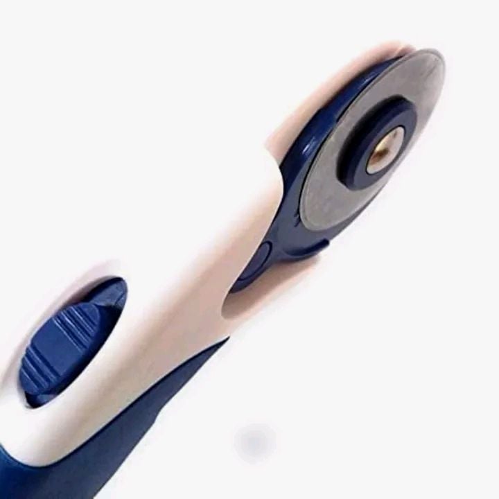 Picture of Rotary Cutter With Plastic Needle With 3 Defferent Kinds Of Blades 45mm - Blue