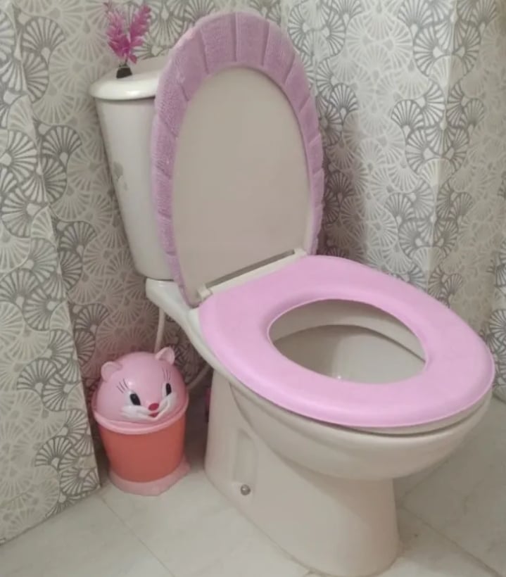 Picture of 2 PCS Foam Toilet Cover Washable Sticker Waterproof Bathroom Toilet Seat Reusable Silicone Four Seasons Household Toilet Multicolor 2pcs 